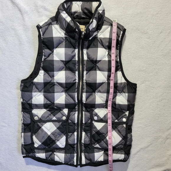 Woolrich Down Filled Black and White Buffalo Check Plaid Cozy Puffer Vest Sz M - Picture 11 of 11